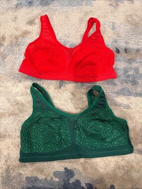 Comfort Lace Wireless Bras in Red and Green - Women’s Intimates
